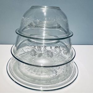 Pyrex Colonial Mist 325 Mixing Bowl White Lace- Clear Glass Set of 3 Vintage